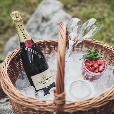Kurhaus 3* Ленцерхайде