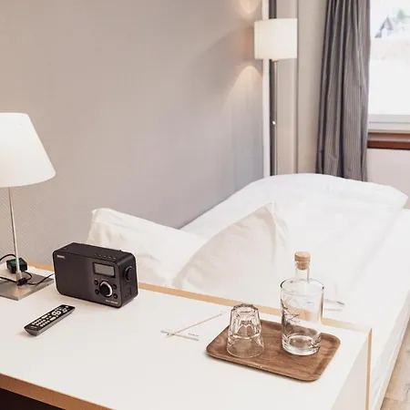 Kurhaus 3*