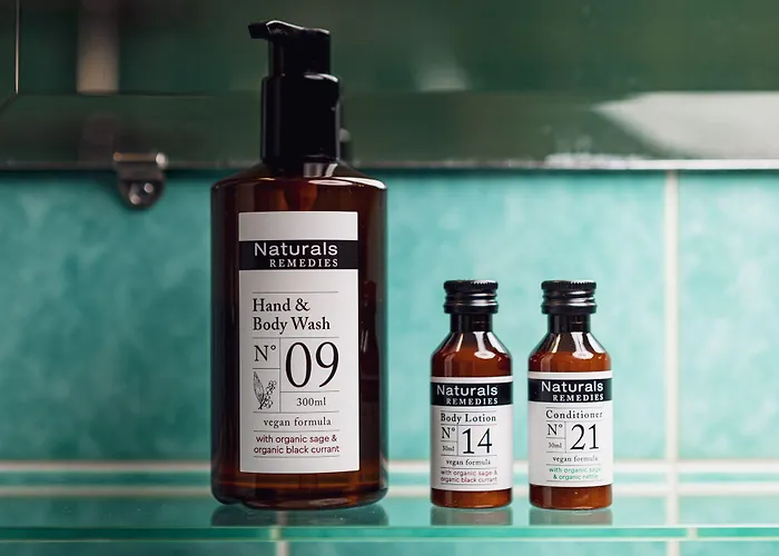 Kurhaus Szálloda 3*